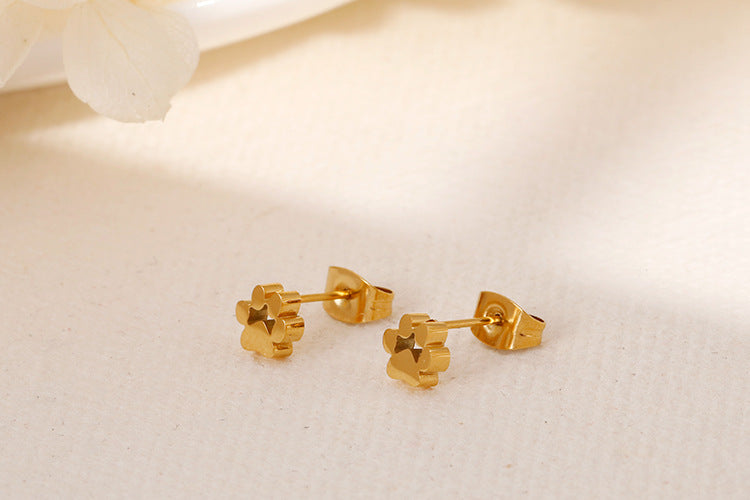 Fashion Heart Titanium Steel 18K Gold Plated Earrings Ear Studs