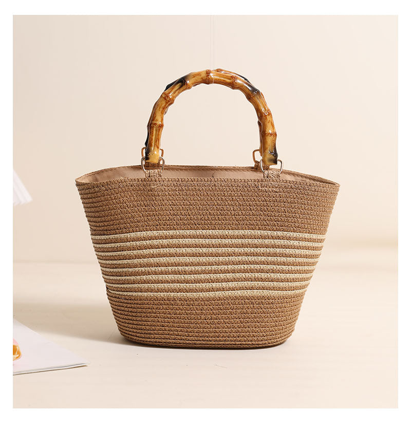 Women's Medium PVC Solid Color Elegant Streetwear Weave Dumpling Shape Zipper Straw Bag