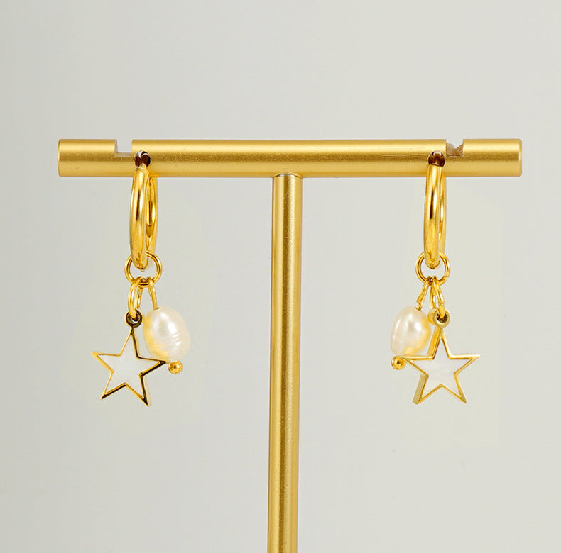 1 Pair Casual Simple Style Triangle Star Heart Shape Pearl Inlay Titanium Steel Shell 18K Gold Plated Drop Earrings