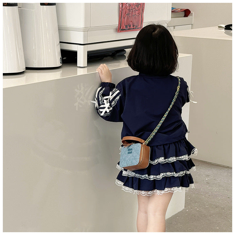 Women's pu Letter Elegant Streetwear Sewing Thread Square Zipper Shoulder Bag