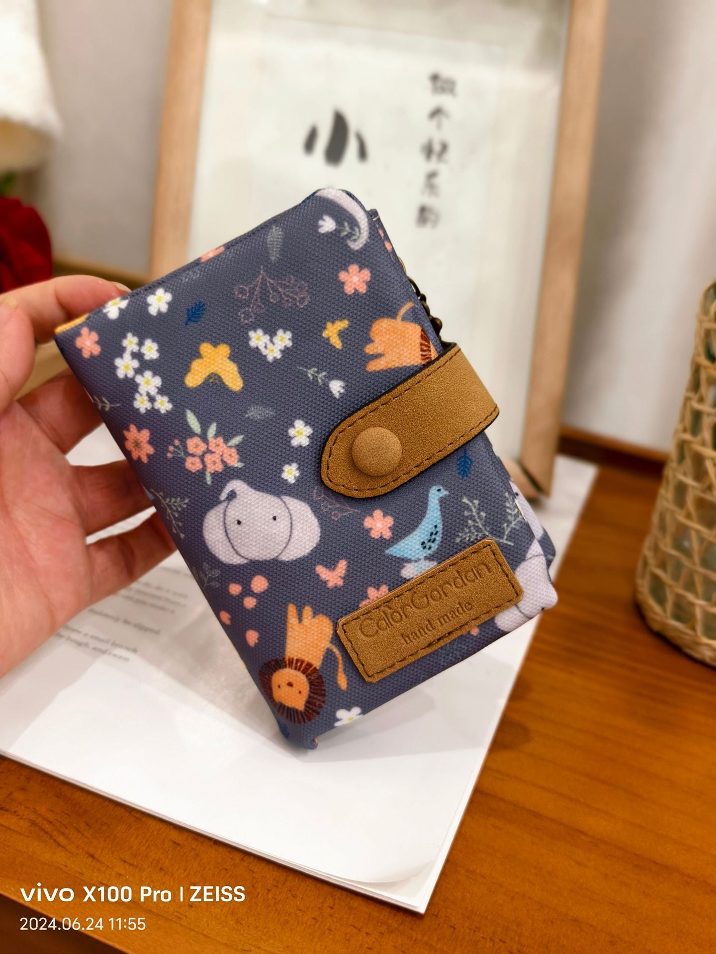 Women's Animal Flower Pu Leather Hidden Buckle Wallets