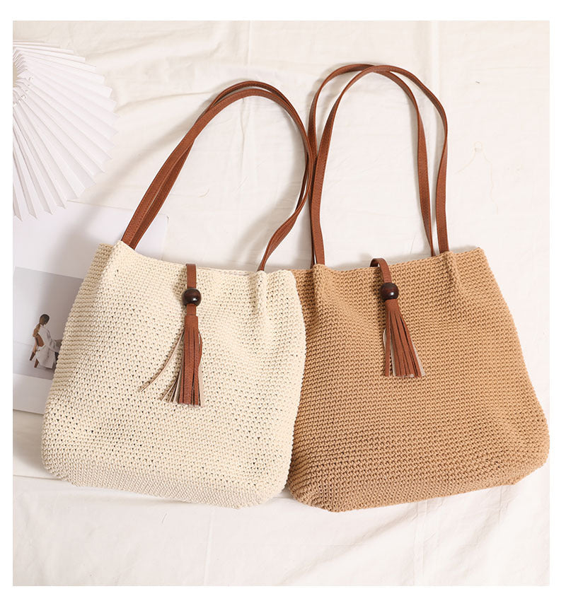 Women's Medium Cotton Solid Color Classic Style Weave Square Magnetic Buckle Straw Bag