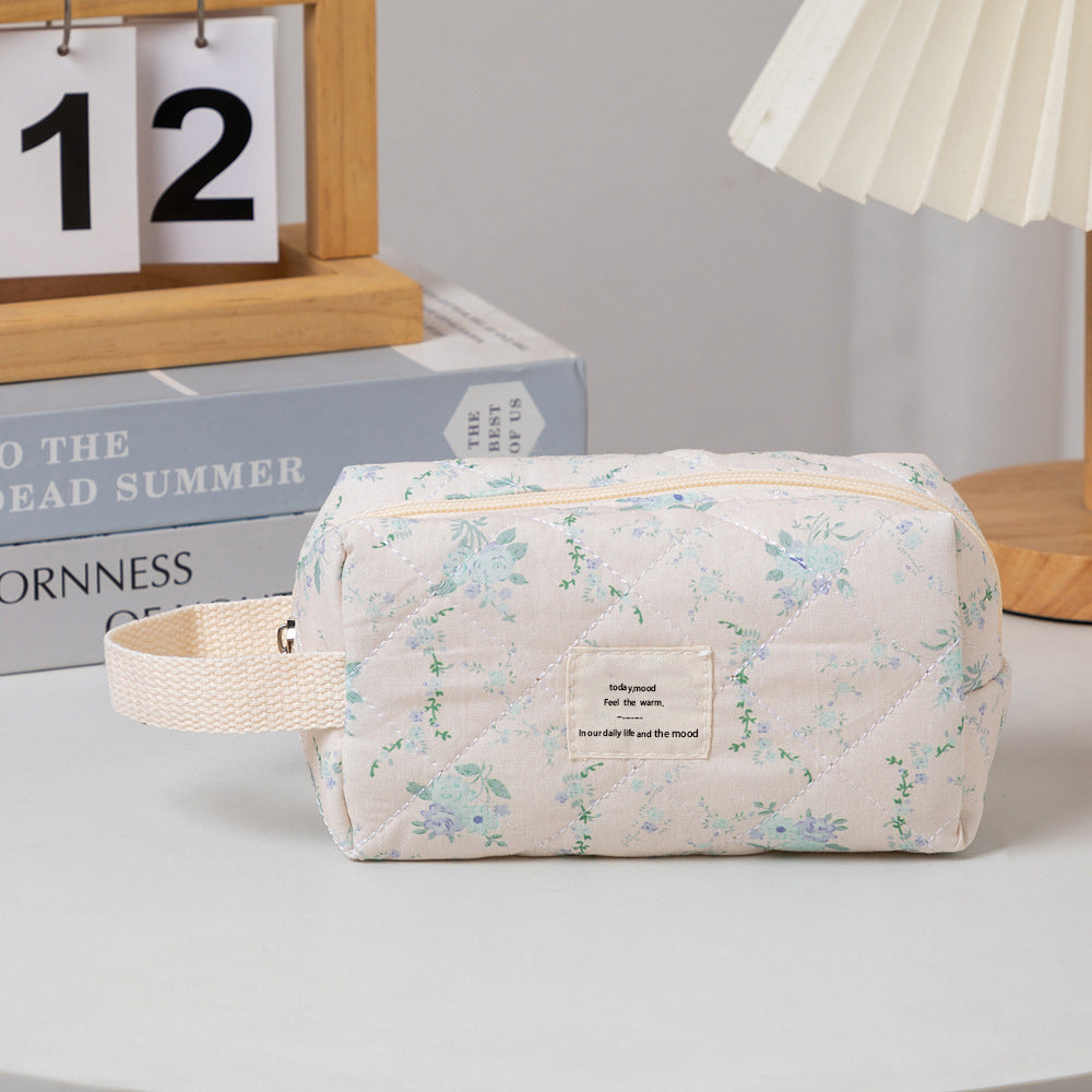 Elegant Streetwear Flower Polyester Square Makeup Bags