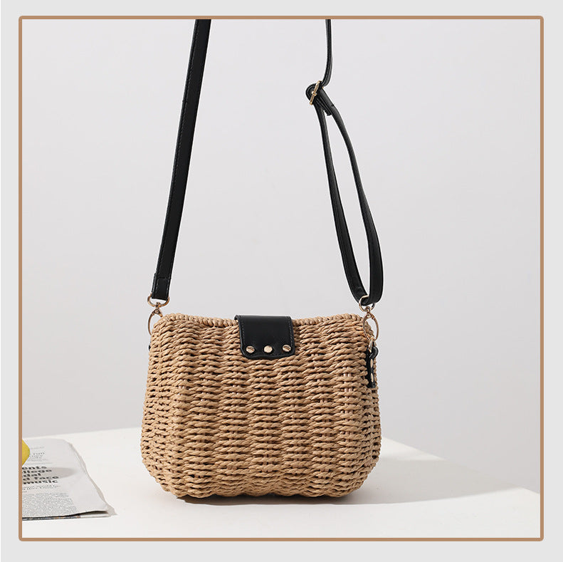 Women's Straw Solid Color Vacation Weave Square Magnetic Buckle Crossbody Bag