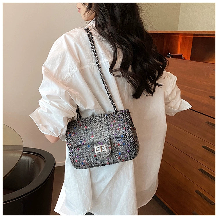 Women's Small cotton and linen Multicolor Streetwear Weave Square Lock clasp Crossbody Bag