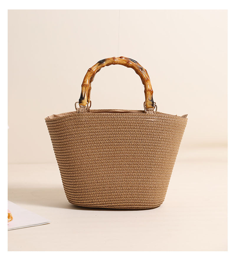 Women's Medium PVC Solid Color Elegant Streetwear Weave Dumpling Shape Zipper Straw Bag