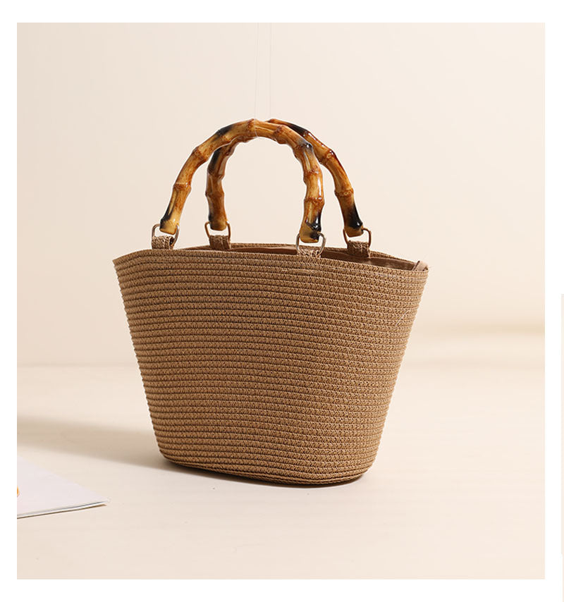 Women's Medium PVC Solid Color Elegant Streetwear Weave Dumpling Shape Zipper Straw Bag