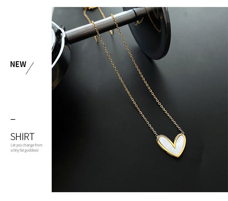 Jewelry Sweet Heart Shape Titanium Steel Shell 18K Gold Plated Gold Plated Inlay Pendant Necklace - CEJEW