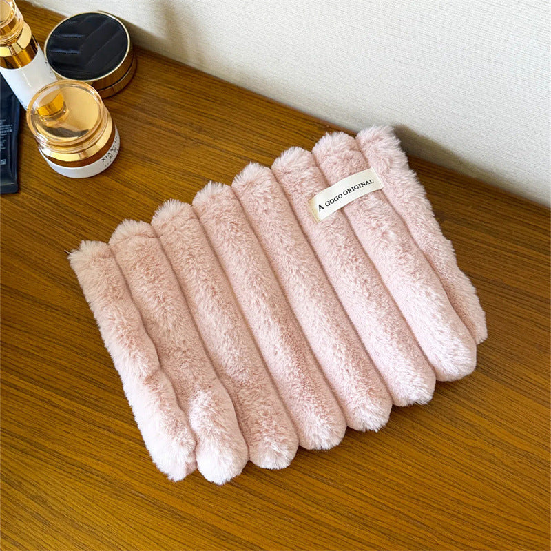 Elegant Streetwear Solid Color Plush Square Makeup Bags