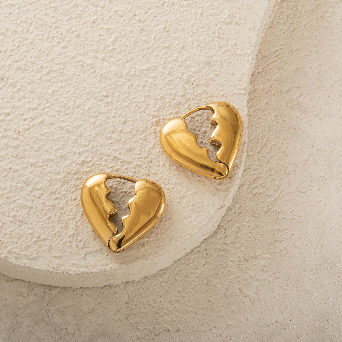 1 Pair IG Style Simple Style Heart Shape Plating Titanium Steel Earrings