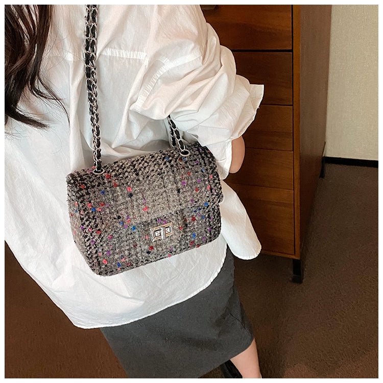 Women's Small cotton and linen Multicolor Streetwear Weave Square Lock clasp Crossbody Bag