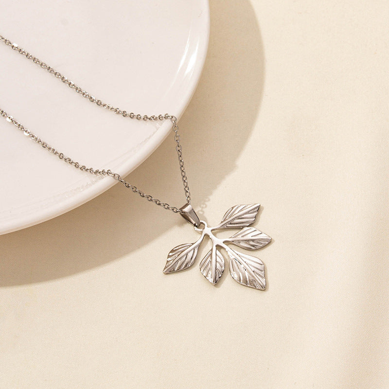 Jewelry Casual Simple Style Leaves 304 Stainless Steel 18K Gold Plated Pendant Necklace