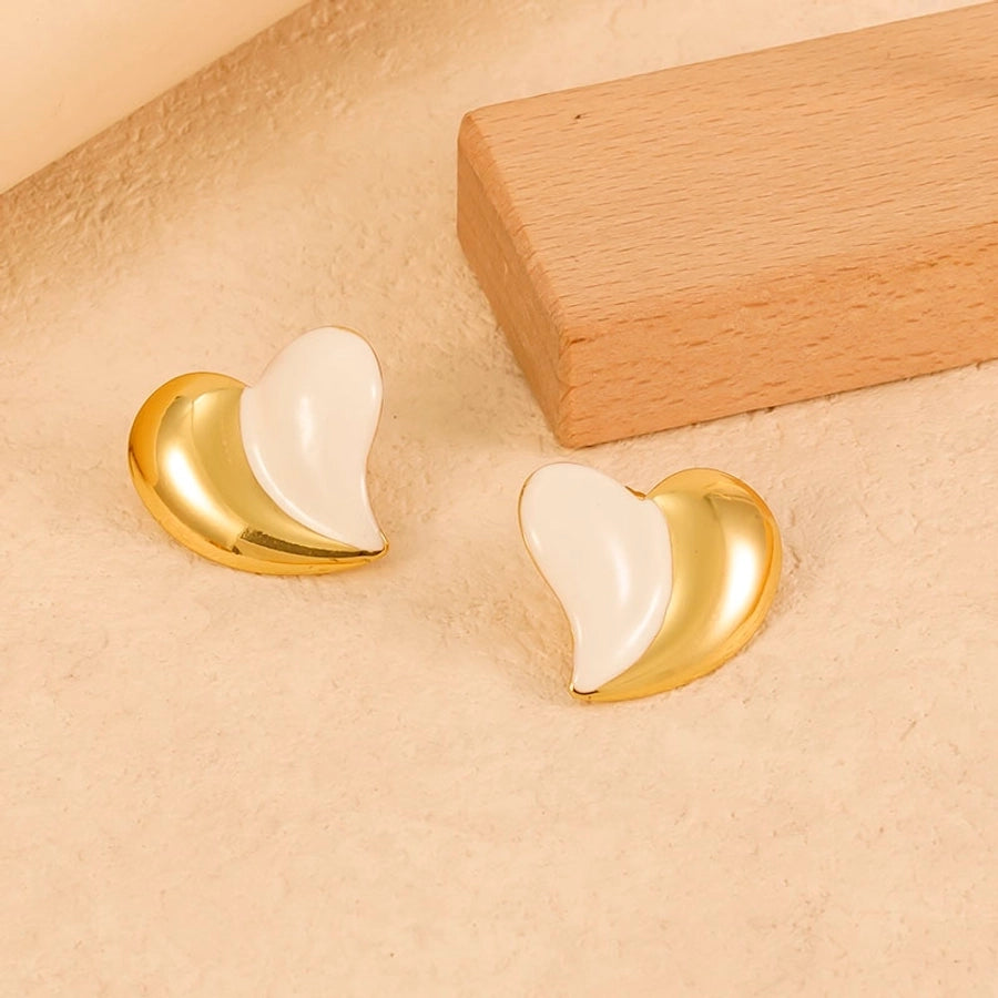 1 Pair Cute Business Vintage Style Heart Shape 304 Stainless Steel 18K Gold Plated Ear Studs