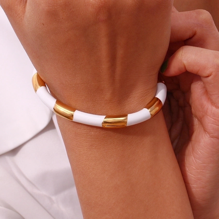 Simple Style Classic Style C Shape Color Block 304 Stainless Steel 18K Gold Plated Cuff Bracelets In Bulk