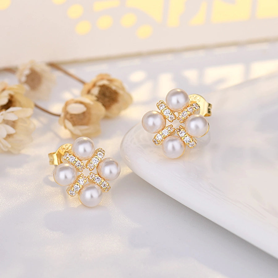 New Fashion s925 Silver Pin Earrings Korean Elegant New Gentle Flower Pearl Earrings Cold Wind Earrings for Women