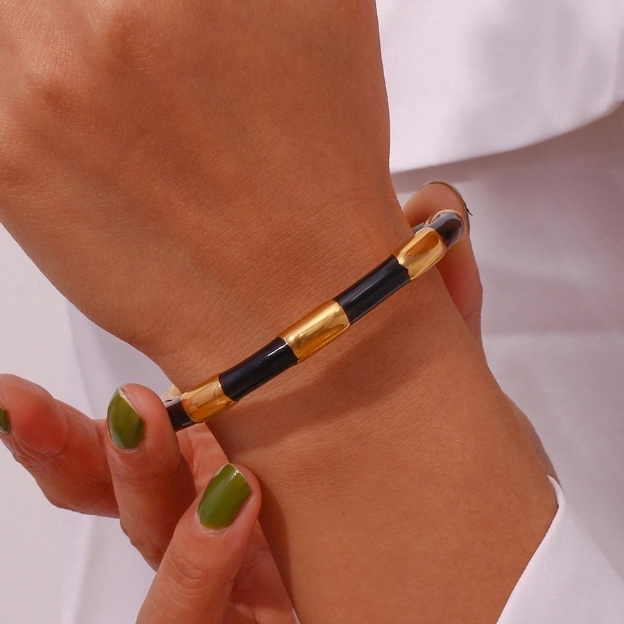 Simple Style Classic Style C Shape Color Block 304 Stainless Steel 18K Gold Plated Cuff Bracelets In Bulk