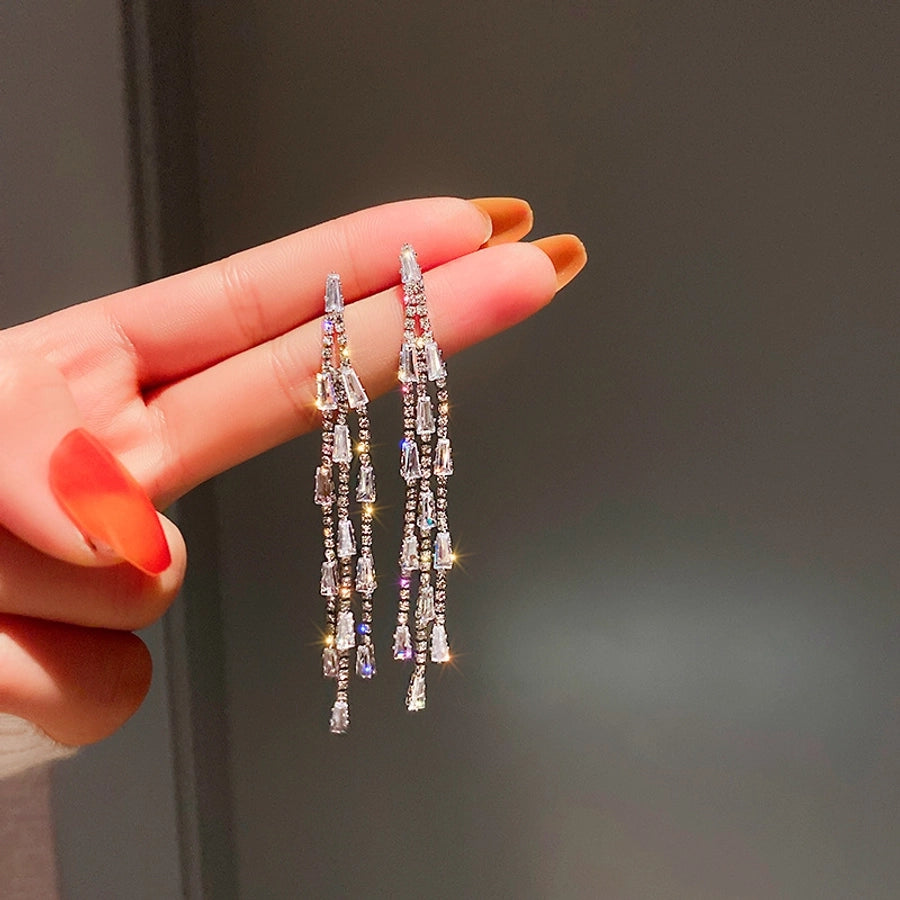 1 pair classic style tassel copper plating inlay zircon drop earrings - CEJEW