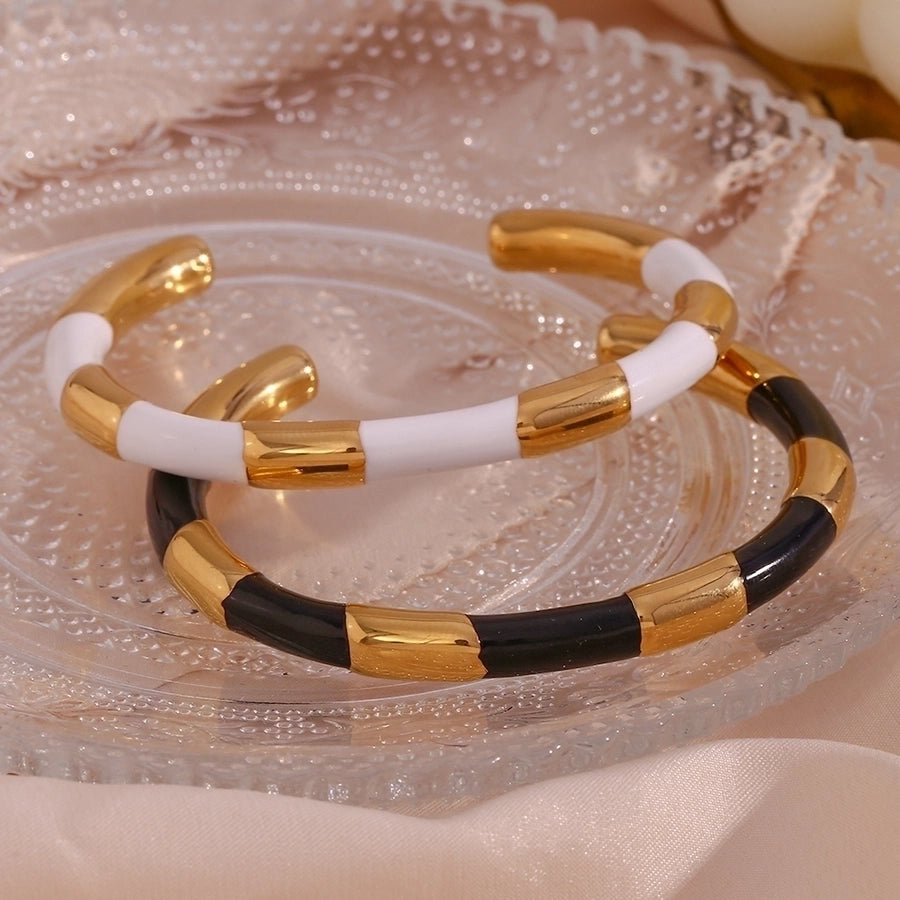 Simple Style Classic Style C Shape Color Block 304 Stainless Steel 18K Gold Plated Cuff Bracelets In Bulk