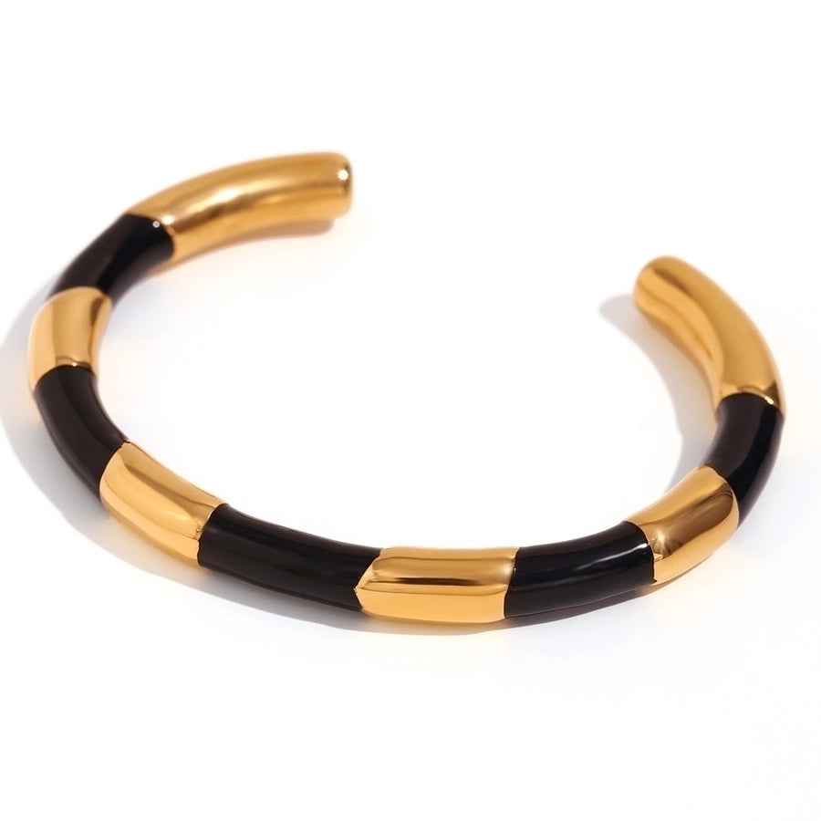 Simple Style Classic Style C Shape Color Block 304 Stainless Steel 18K Gold Plated Cuff Bracelets In Bulk