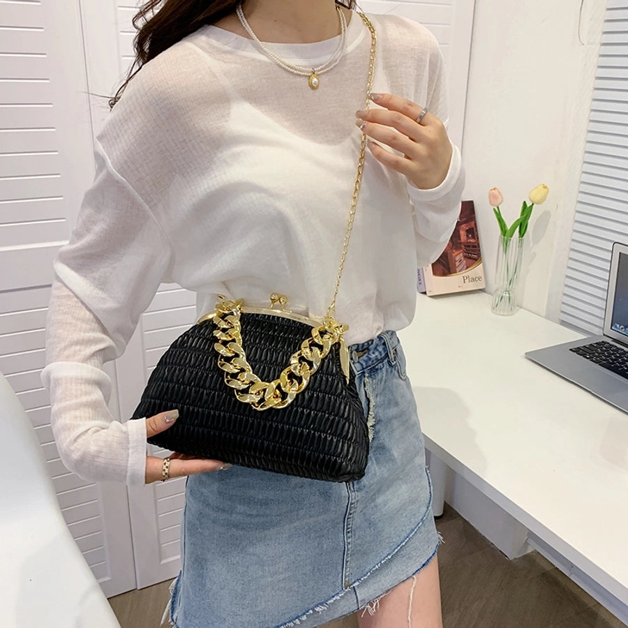 Women's Medium Pu Leather Solid Color Classic Style Sewing Thread Square Clasp Frame Crossbody Bag