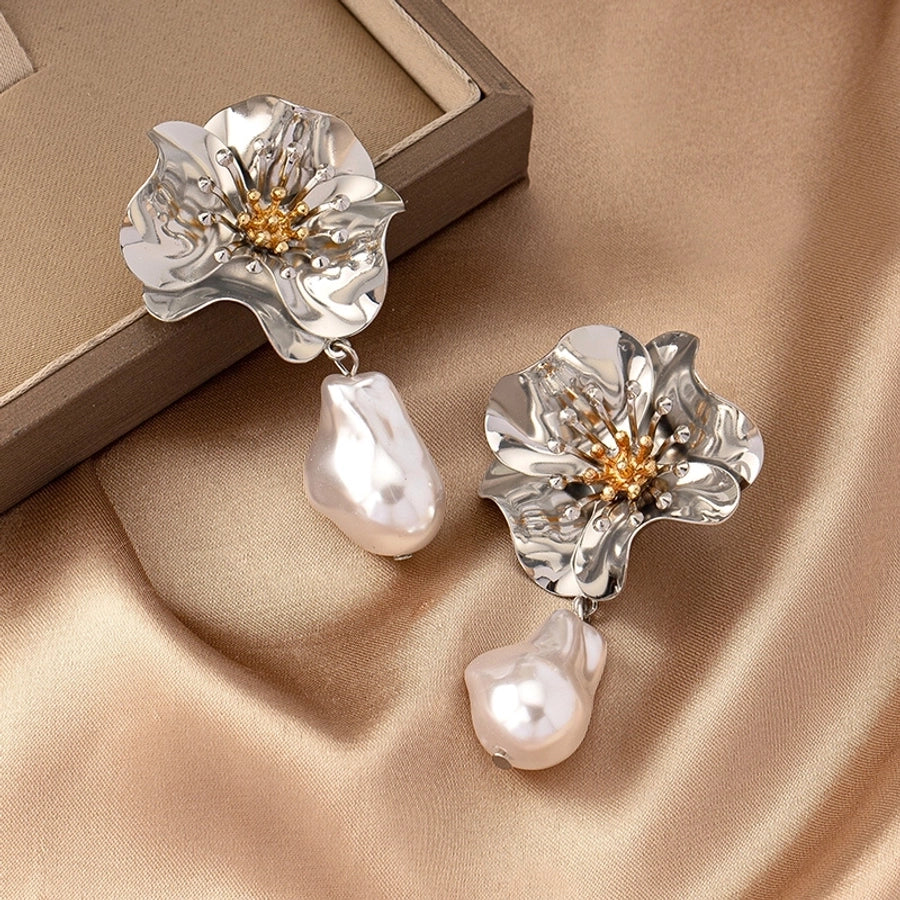 1 pair elegant retro french style flower plating inlay alloy pearl gold plated drop earrings