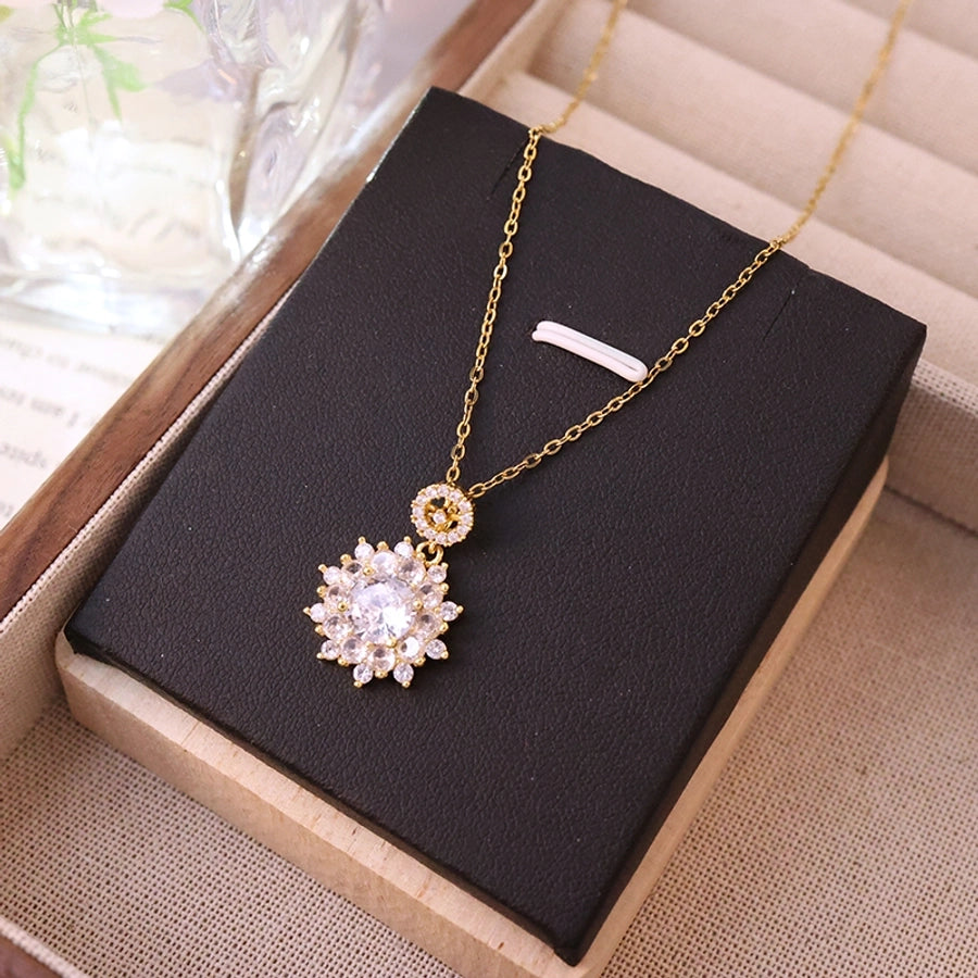 304 Stainless Steel Copper 18K Gold Plated Plating Inlay Flower Zircon Pendant Necklace