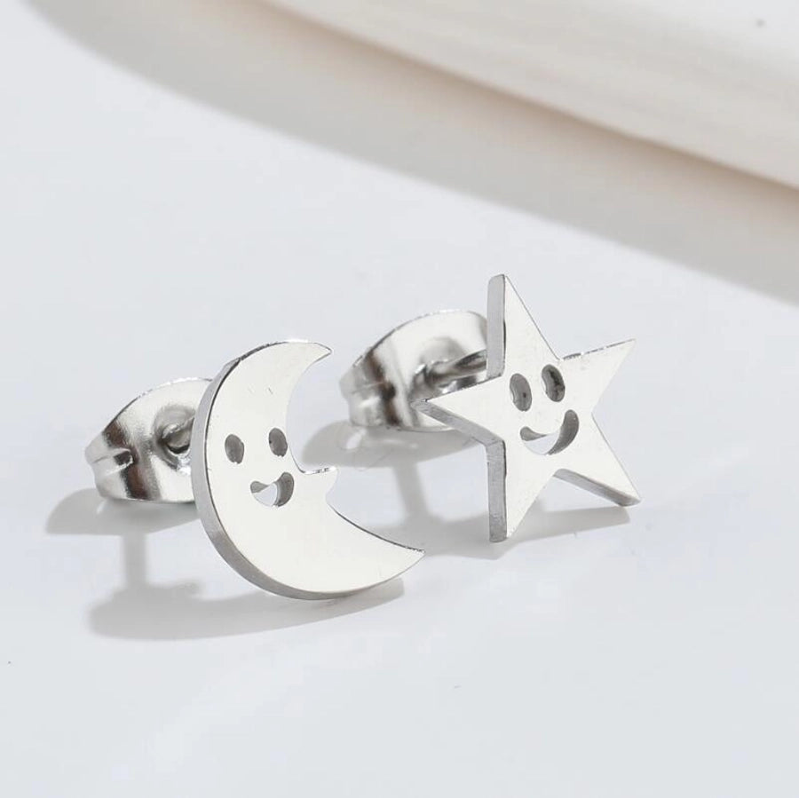 1 pair fashion star moon wings titanium steel asymmetrical plating hollow out ear studs - CEJEW