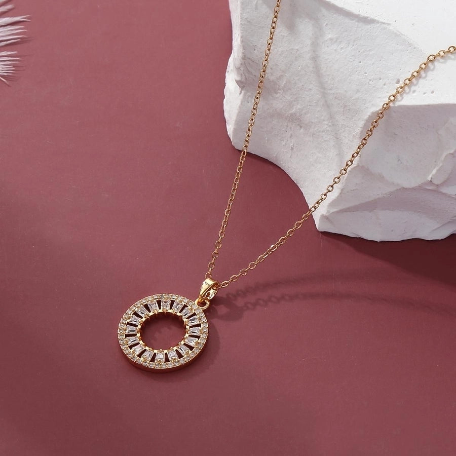 Elegant Commute Round 304 Stainless Steel Copper Plating Hollow Out Inlay 18K Gold Plated Zircon Pendant Necklace