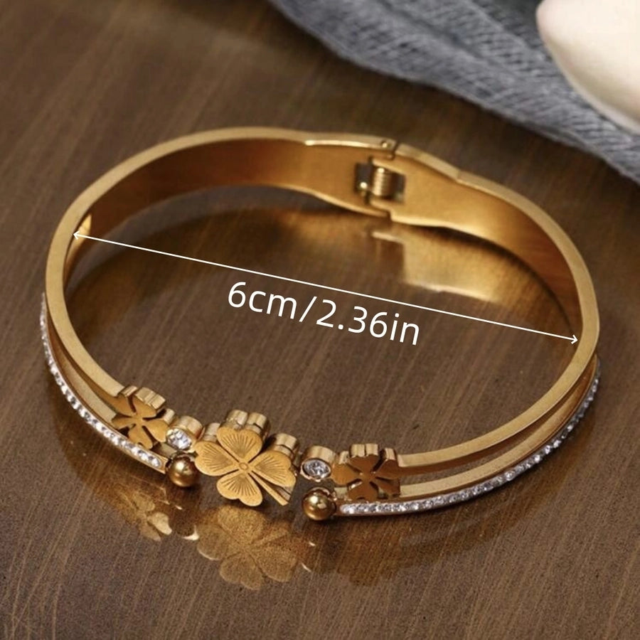 Elegant Flower Titanium Steel 18K Gold Plated Bangle In Bulk