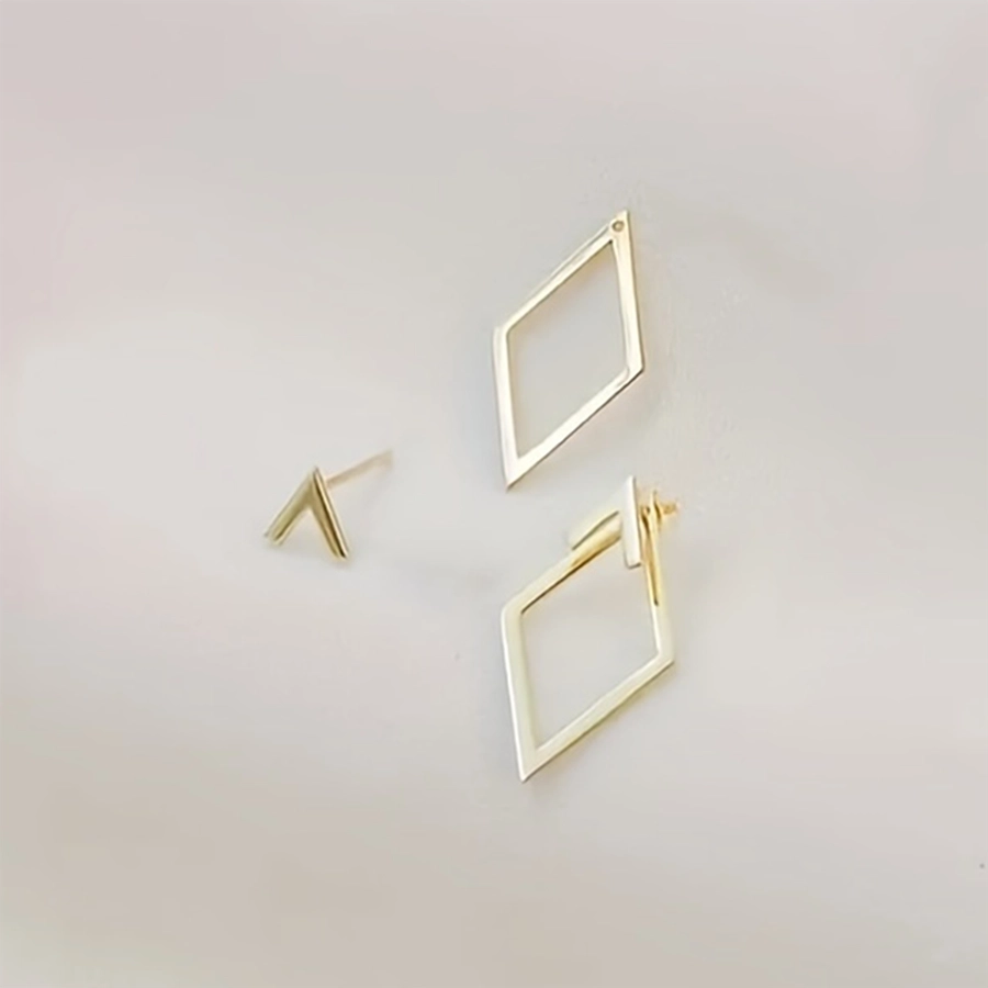 1 Pair Glam Luxurious Lady Rhombus 304 Stainless Steel 18K Gold Plated Ear Studs