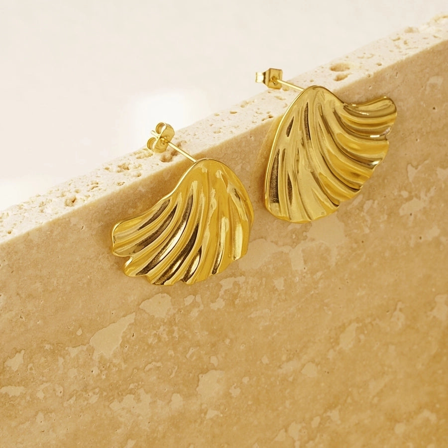 1 Pair Retro Classic Style Sector Shell Plating 304 Stainless Steel 18K Gold Plated Ear Studs