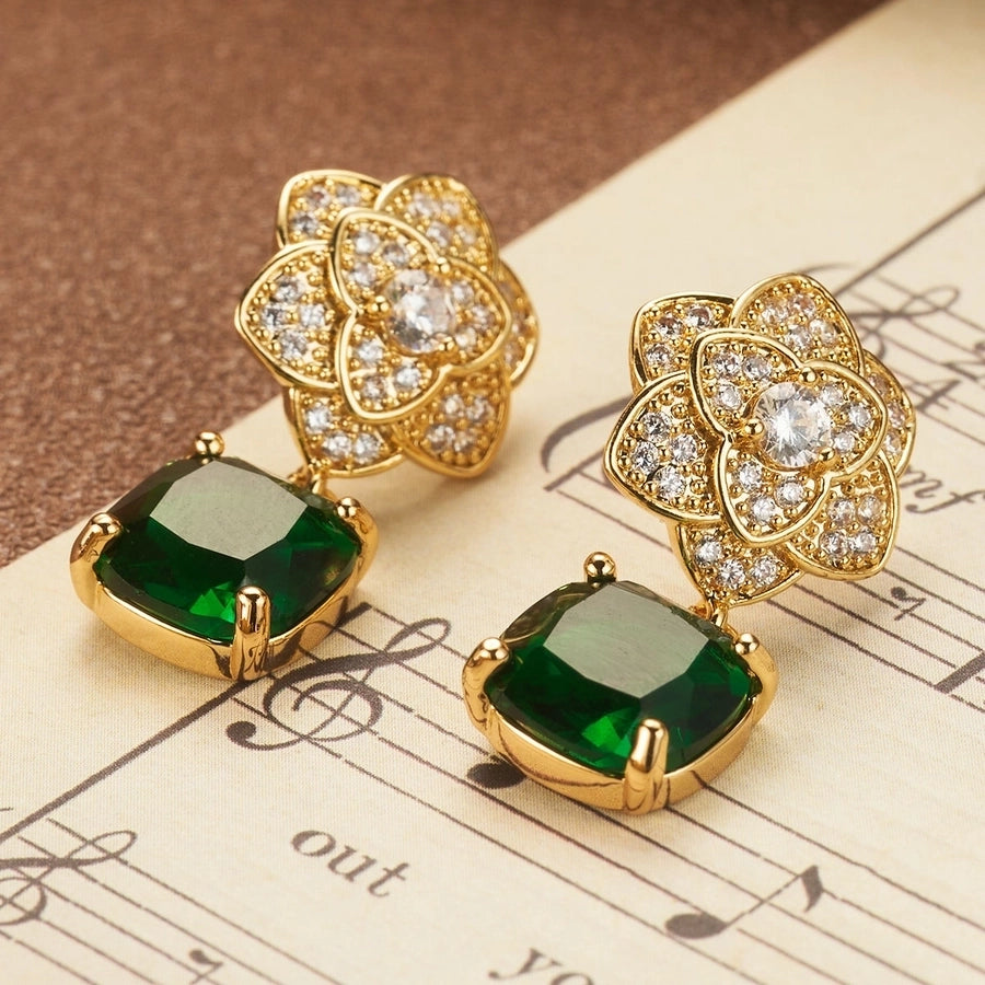 1 Pair Elegant Shiny Square Flower Plating Inlay Copper Zircon 18K Gold Plated Drop Earrings