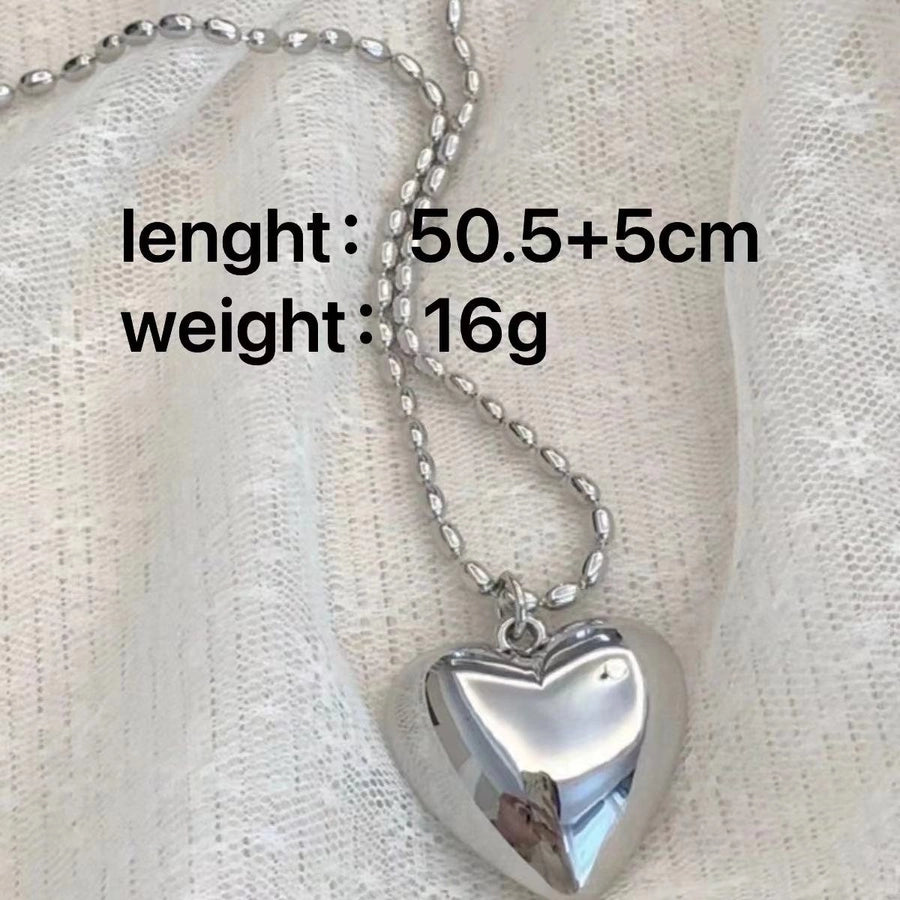 Jewelry Roman Style Artistic British Style Heart Shape 201 Stainless Steel Titanium Steel Stainless Steel Necklaces