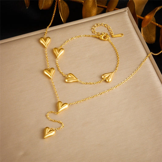 Jewelry Elegant Luxurious Queen Heart Shape Titanium Steel Jewelry Set