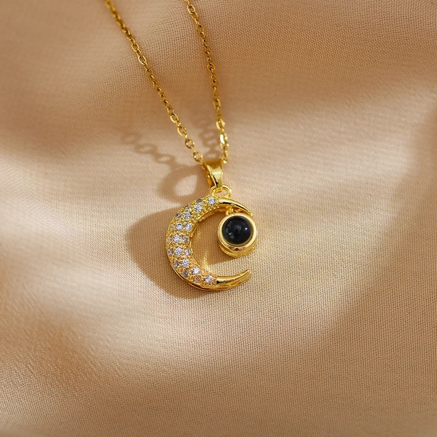 Jewelry Retro Classic Style Moon Titanium Steel Copper Zircon Gold Plated Inlay Pendant Necklace