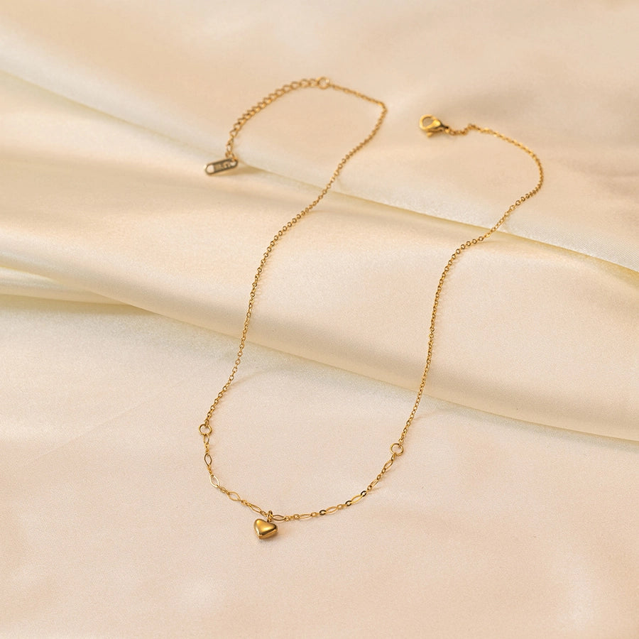 A Simple 18K Real Gold Stainless Steel Heart-Shaped Multi-Part Small Peach Heart Handmade Diamond Chain Necklace