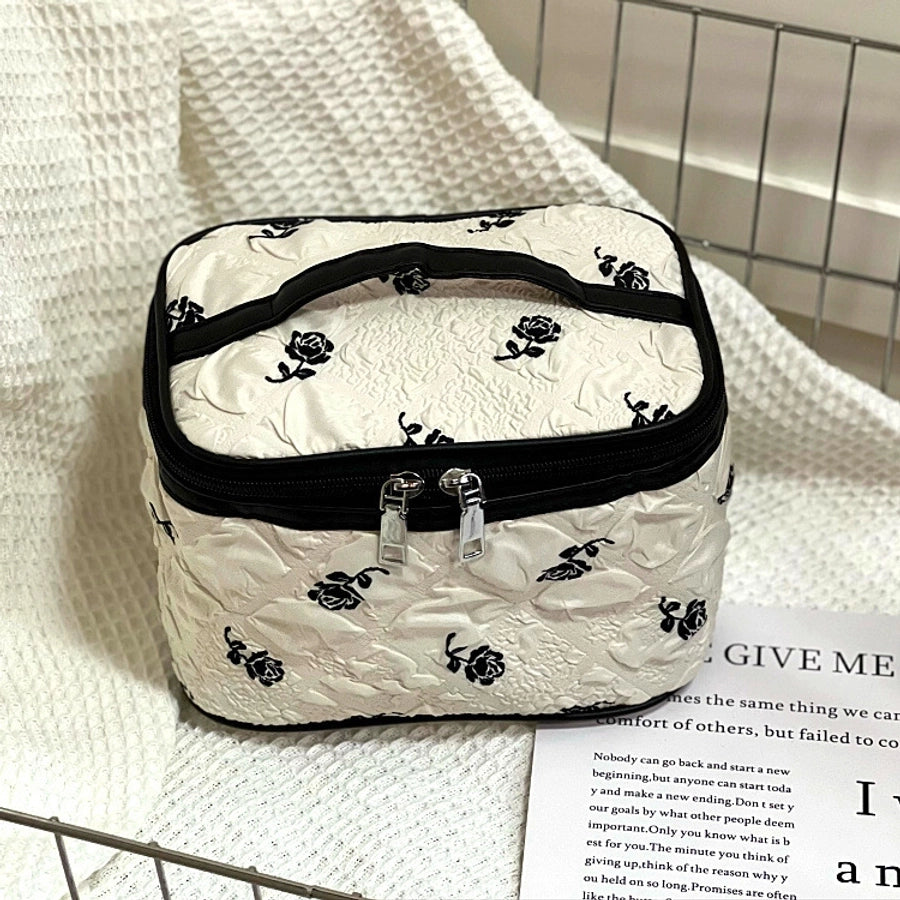 Classic Style Streetwear Flower Silk Square Makeup Bags