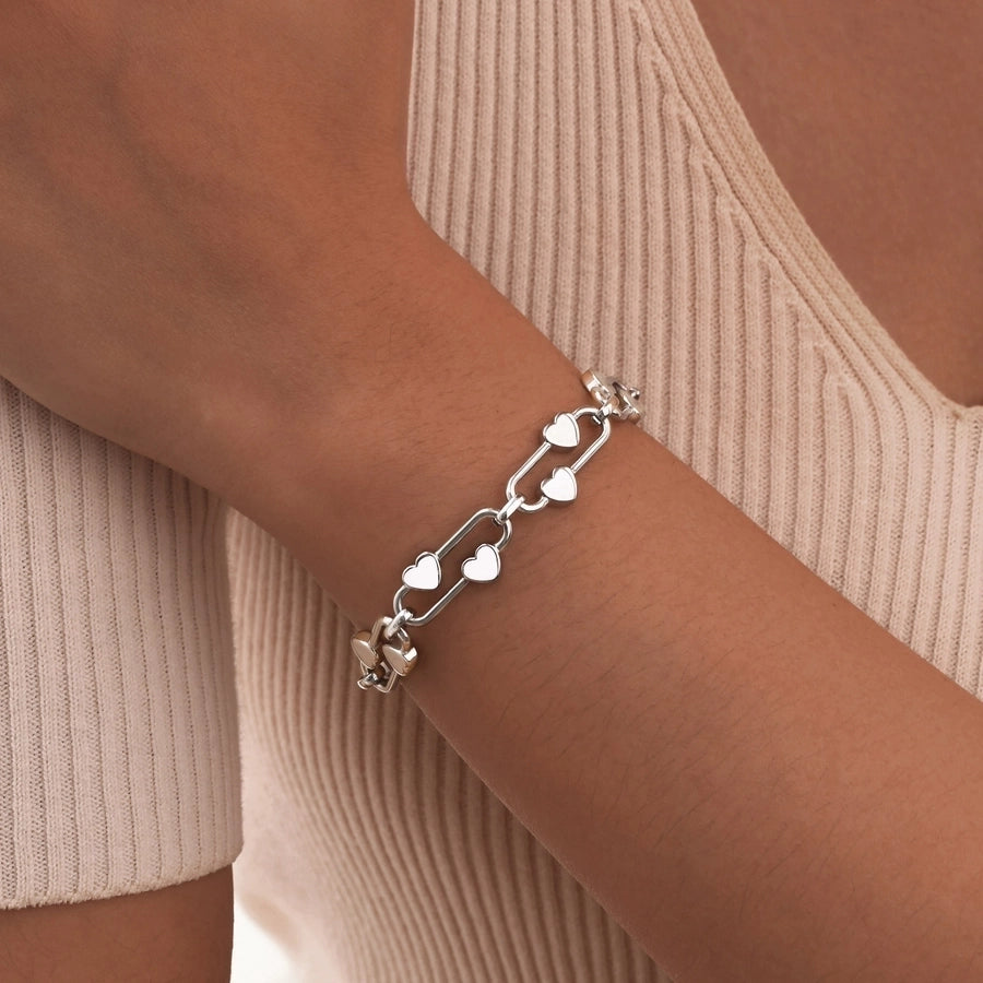 Simple Style Heart Shape 201 Stainless Steel Silver Plated Bracelets In Bulk