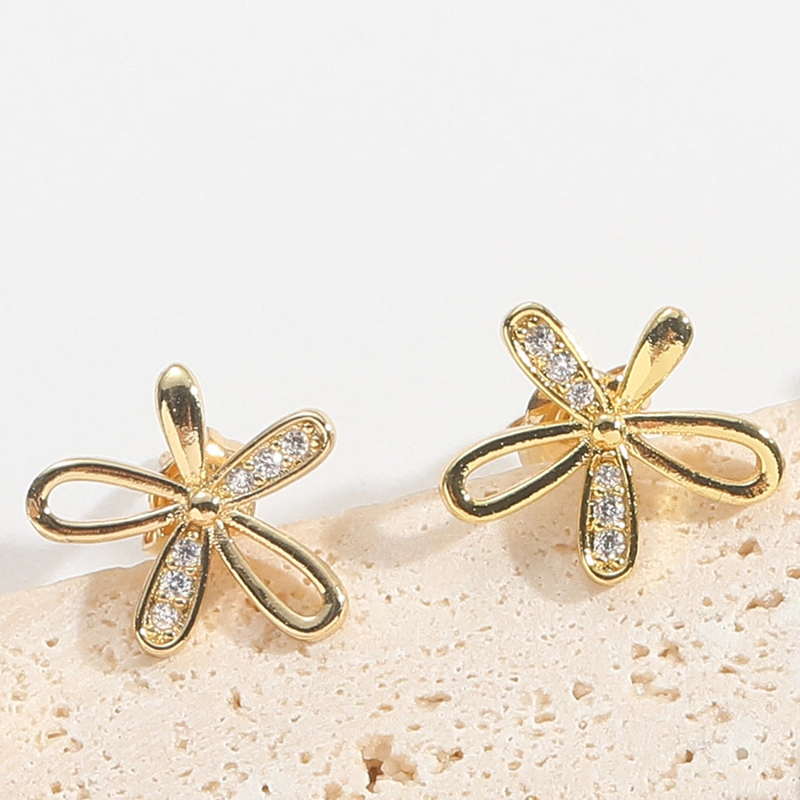 1 Pair Elegant Simple Style Commute Heart Shape Flower Enamel Inlay Copper Zircon 14K Gold Plated Ear Studs