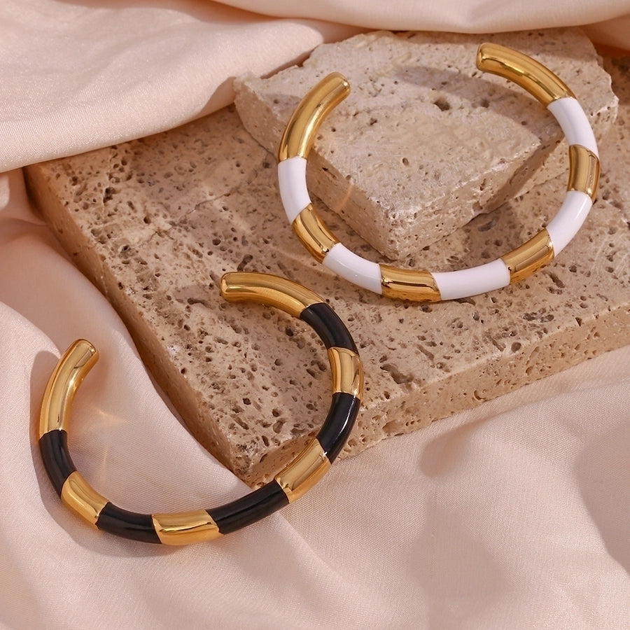 Simple Style Classic Style C Shape Color Block 304 Stainless Steel 18K Gold Plated Cuff Bracelets In Bulk