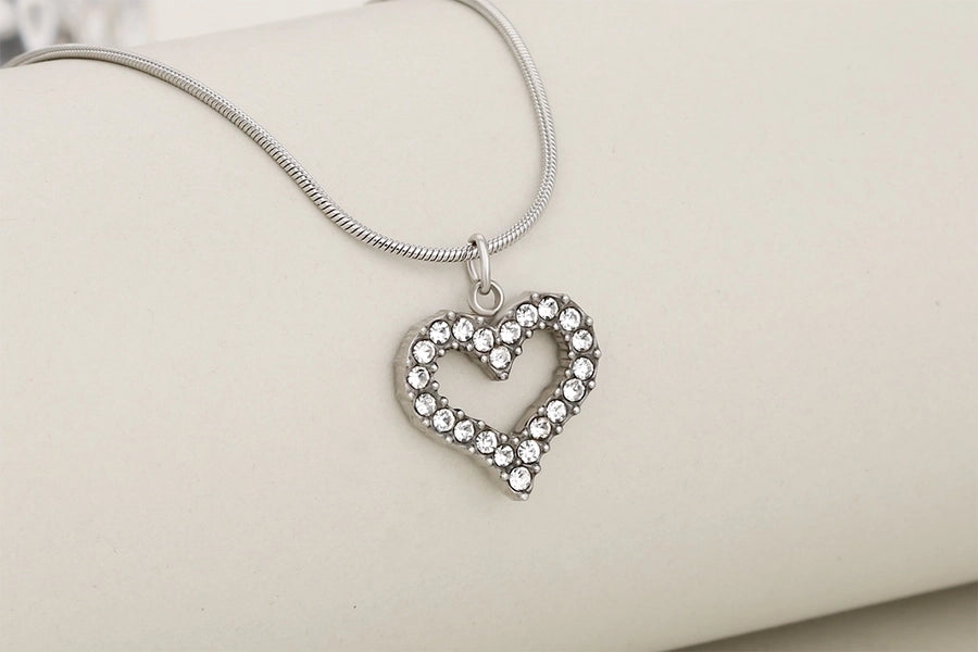 Jewelry Cute Shiny Cross Heart Shape 304 Stainless Steel Rhinestone Rhinestones Stainless Steel Necklaces