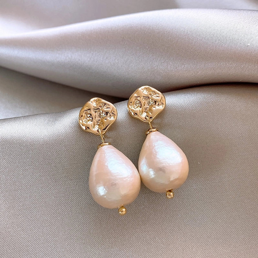 1 Pair Retro Water Droplets Plating Copper Imitation Pearl Zircon Drop Earrings