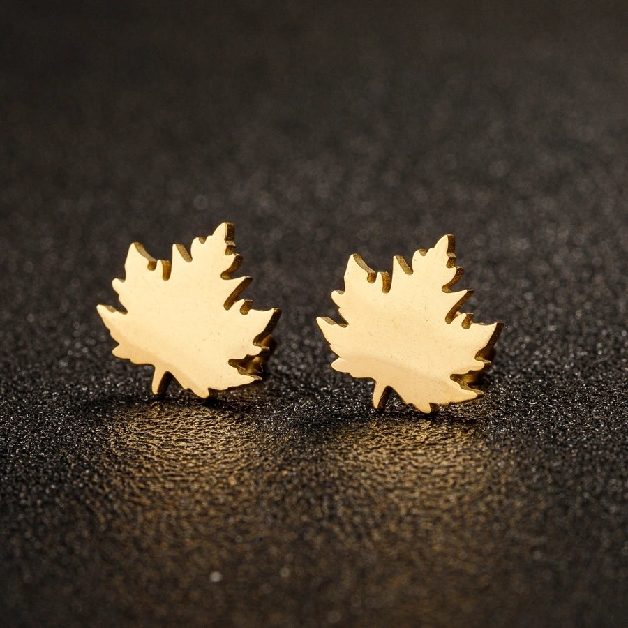 1 Pair Lady Modern Style Sweet Maple Leaf Solid Color Notes Polishing Plating 304 Stainless Steel 18K Gold Plated Ear Studs